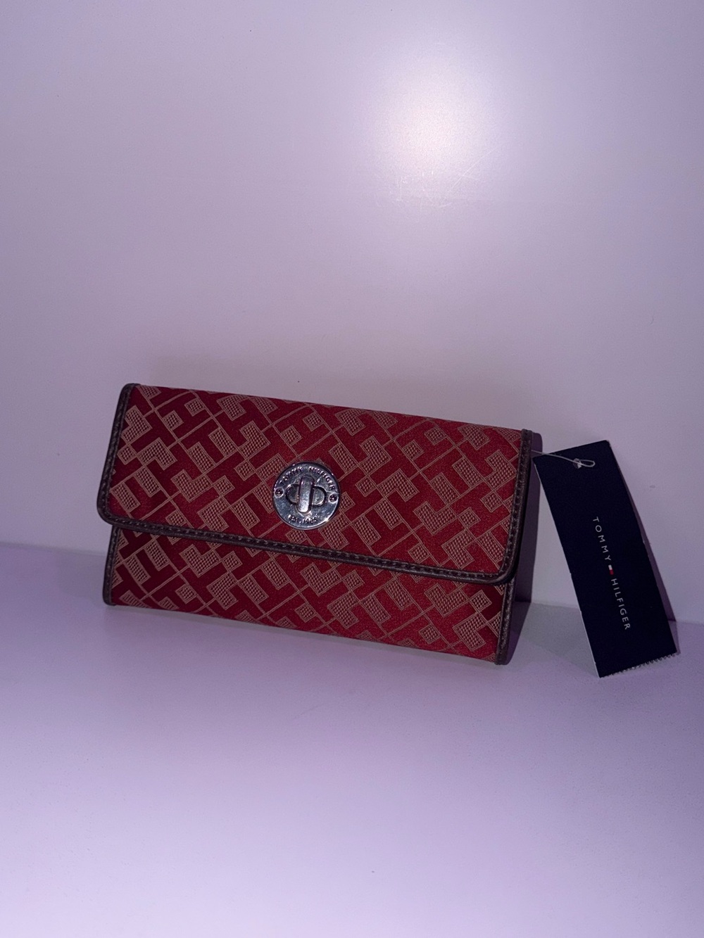 Tommy Hilfiger Red Patterned Logo-Emblem Women's Wallet